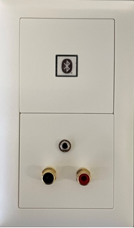 Bild von proDT BI/CI/3.5O UP ws | Unterputzanschluss proDT® mit Bluetooth Input, 2x Cinch Input und 3.5mm Klinkenbuchse Output auf/von Dante, EDIZIOdue, weiss