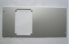 Bild von proPANEL proMX | 19" Frontplatte 5HE/3mm mit Ausschnitt für proMX Serie, M3 Gewinde, farblos matt eloxiert